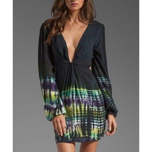 Planet Blue Brand Blu Moon Bell Sleeve Twist Dress